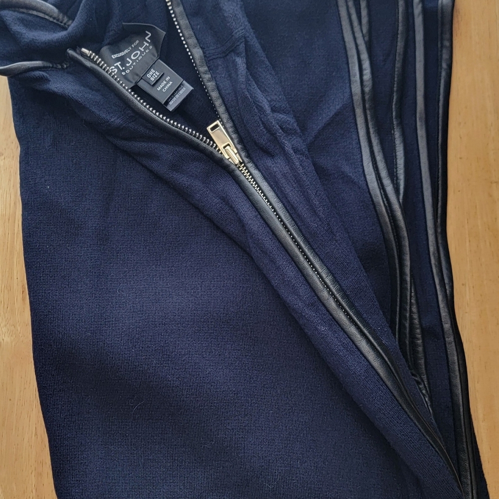 St. John Collection Dark Blue Sweater with Black Accents